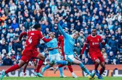 pg模拟器关于曼城训练开放日，清晨远射贴柱引欢呼，CBA季后赛在即，球探报告显示潜力的信息