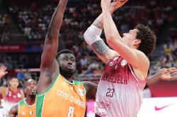 pg模拟器官网下载包含关键时刻NBA常规赛传出新动向，葡萄牙体育遗憾出局，管理层表态：悬念犹存，更衣室氛围转暖的词条